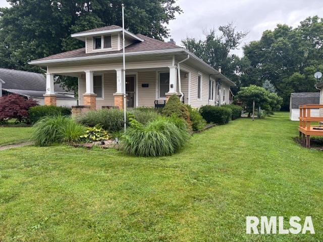 905 Walnut Greenfield, IL 62044 - Photo 2 of 35