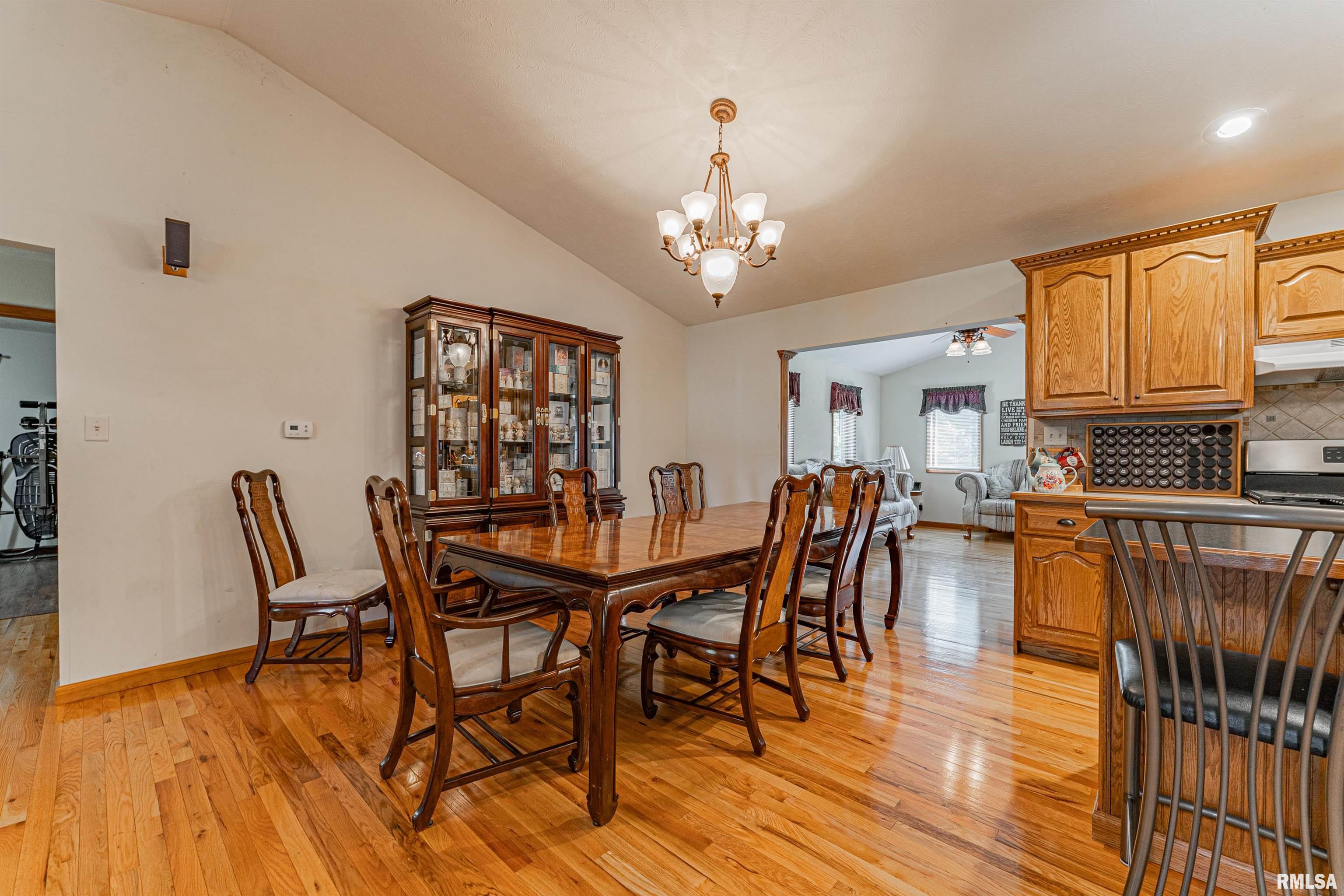 8484 Waynesville Road Wapella, IL 61777 - Photo 13 of 50 Gallery Image 13