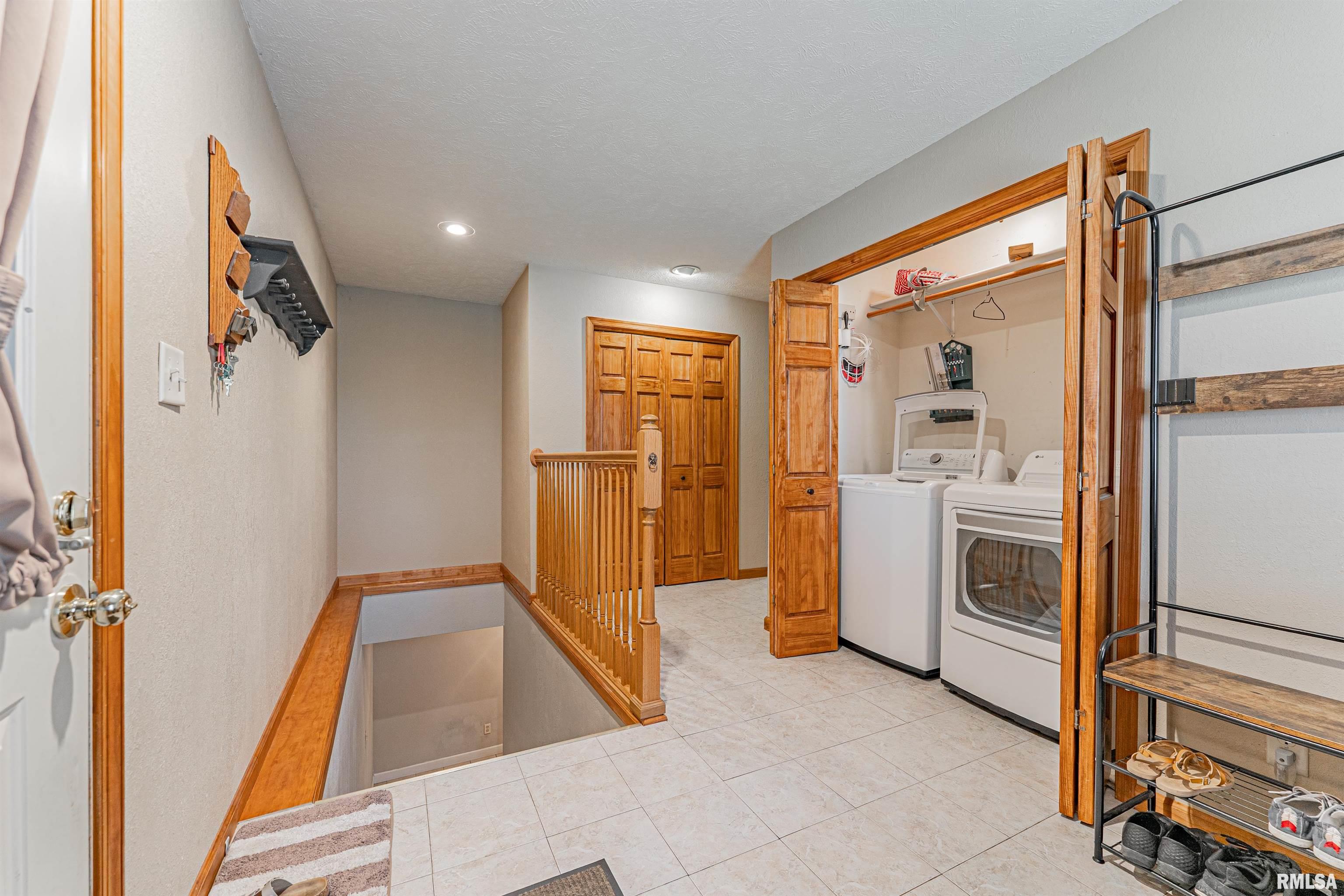 8484 Waynesville Road Wapella, IL 61777 - Photo 29 of 50 Gallery Image 29