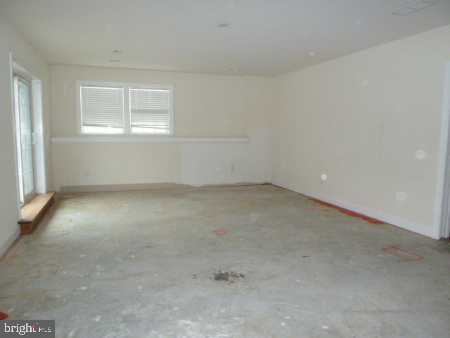 1160 Paddock Road Smyrna, DE 19977 - Photo 22 of 25 Family Room