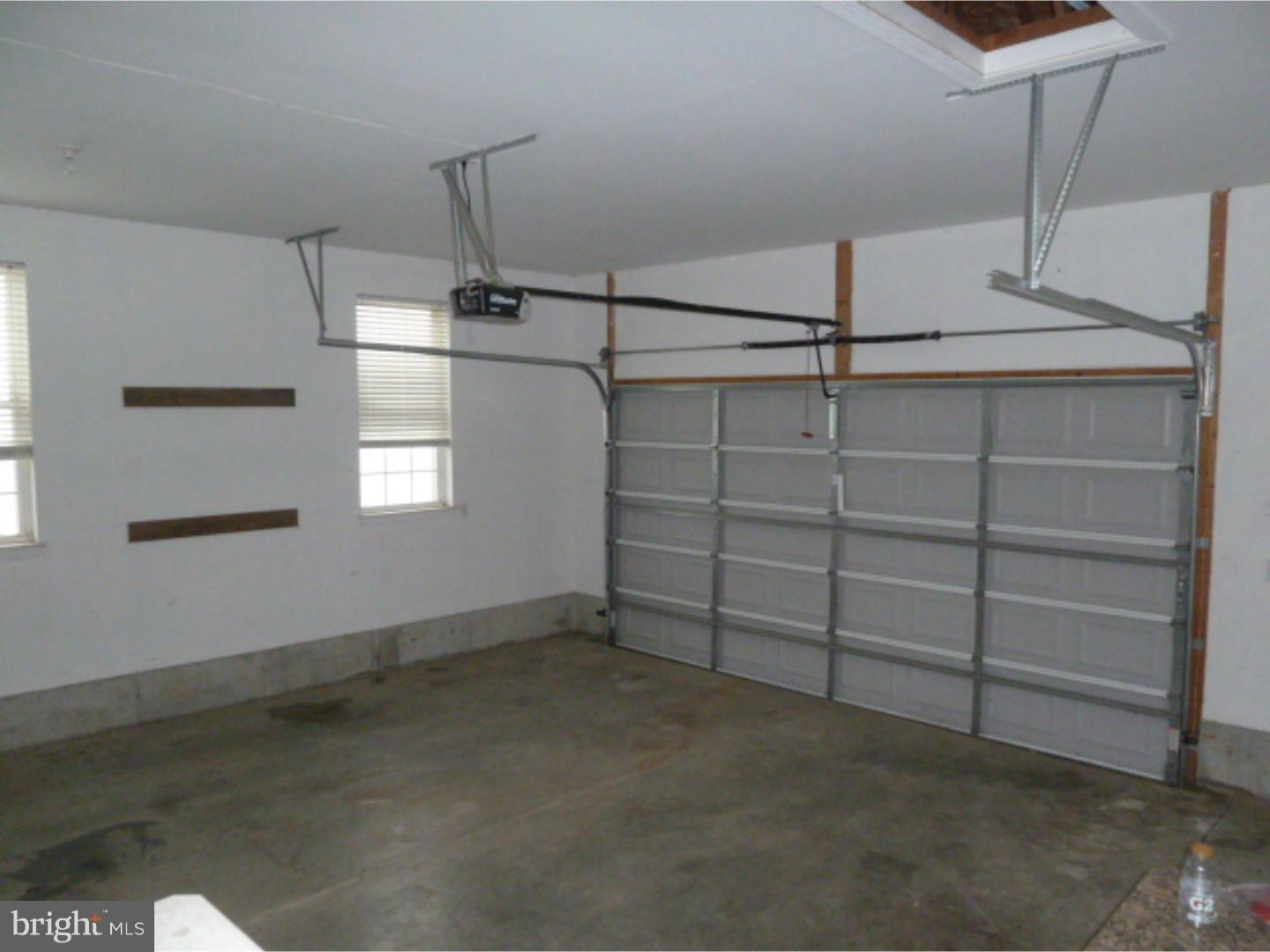 1160 Paddock Road Smyrna, DE 19977 - Photo 24 of 25 Garage