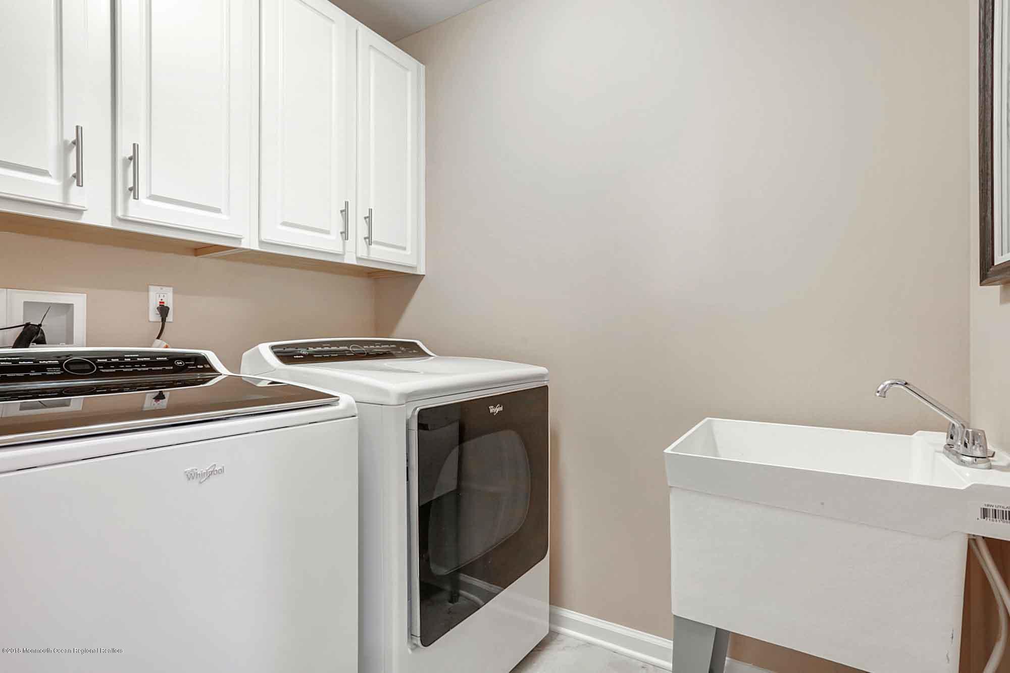 28 Lighthouse Point Road Highlands, NJ 07732 - Photo 19 of 23 Laundry Room