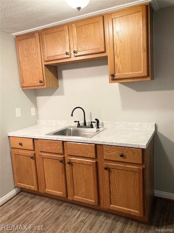 2034 John R Road, Unit 7 Troy, MI 48083 - Photo 5 of 9