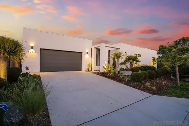 $4,980,000 | 5384 Aurora Summit Trail, San Diego, CA 92130