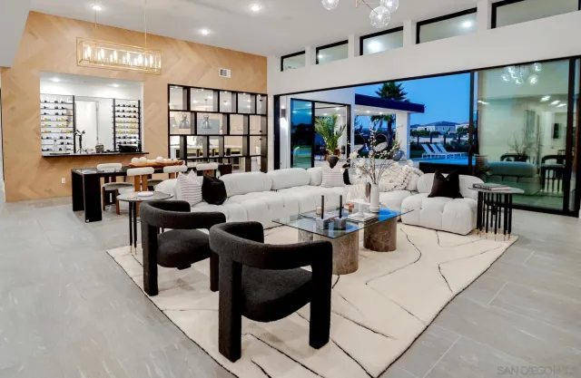 $4,980,000 | 5384 Aurora Summit Trail, San Diego, CA 92130