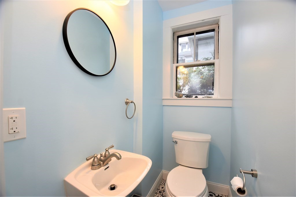 77 Walnut Street Clinton, MA 01510 - Photo 12 of 23 Gallery Image 12