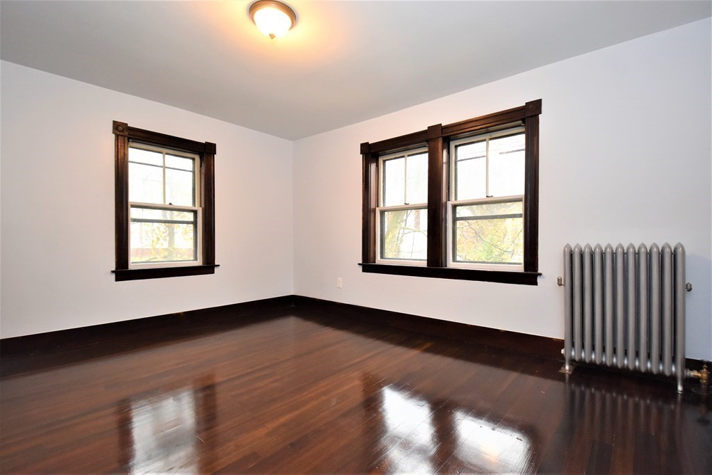 77 Walnut Street Clinton, MA 01510 - Photo 15 of 23 Gallery Image 15