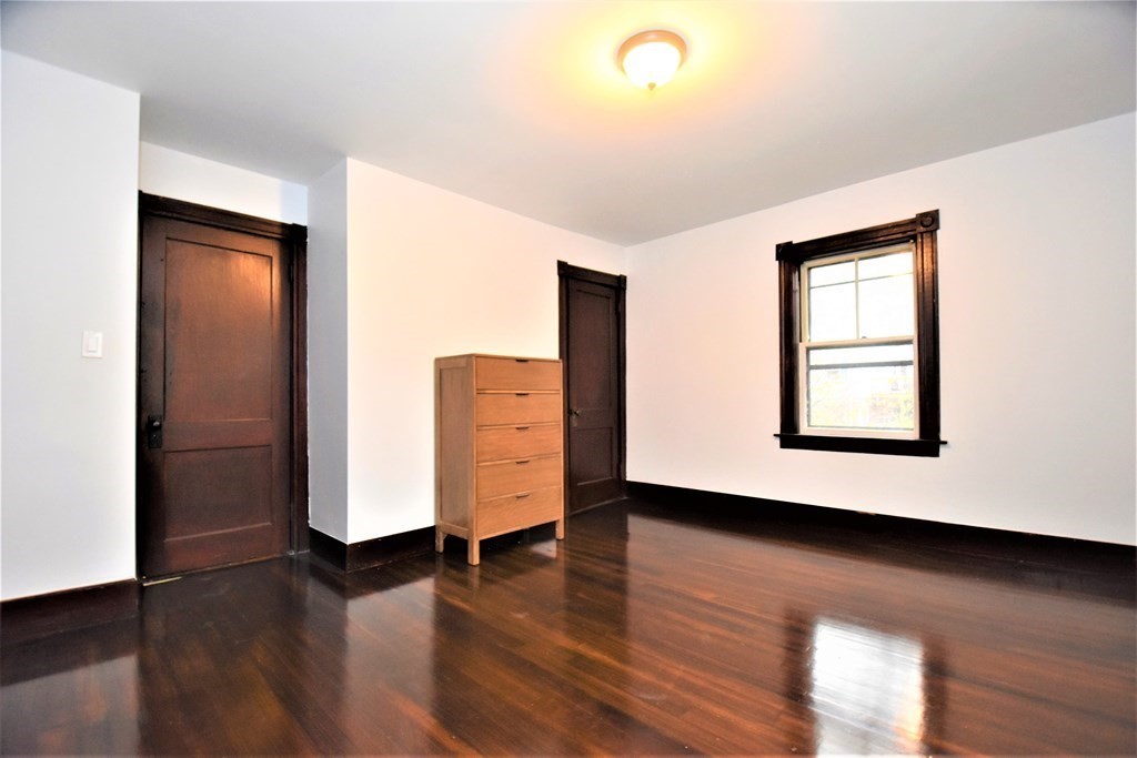 77 Walnut Street Clinton, MA 01510 - Photo 16 of 23 Gallery Image 16