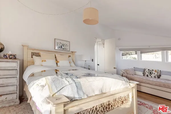 $16,995 | 21625 Pacific Coast Highway, Malibu, CA 90265