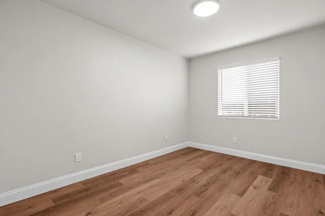 $289,950 | 3443 West Street, Redding, CA 96001