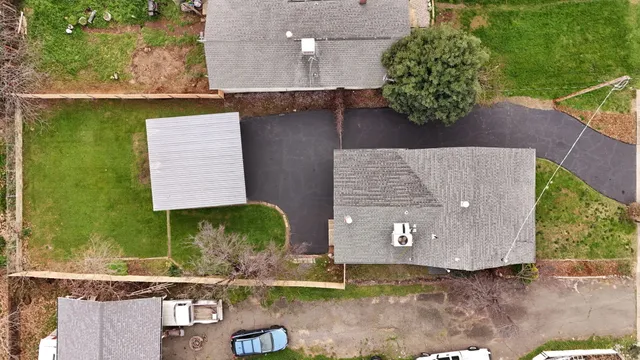 $289,950 | 3443 West Street, Redding, CA 96001