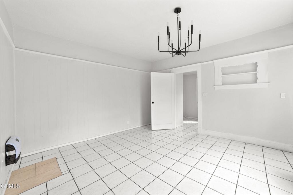 3633 Kansas Avenue Riverside, CA 92507 - Photo 11 of 35 12-web-or-mls-IMG_8381