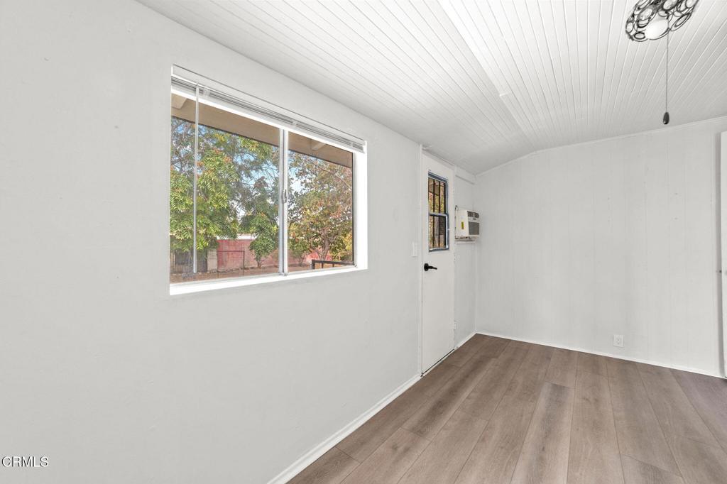 3633 Kansas Avenue Riverside, CA 92507 - Photo 20 of 35 24-web-or-mls-IMG_8320