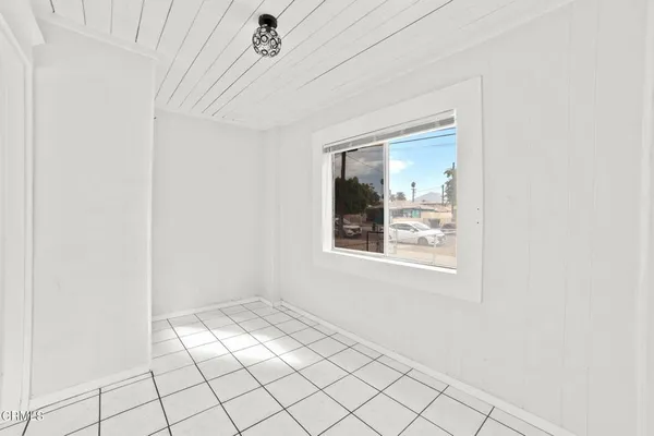 $948,000 | 3633 Kansas Avenue, Riverside, CA 92507
