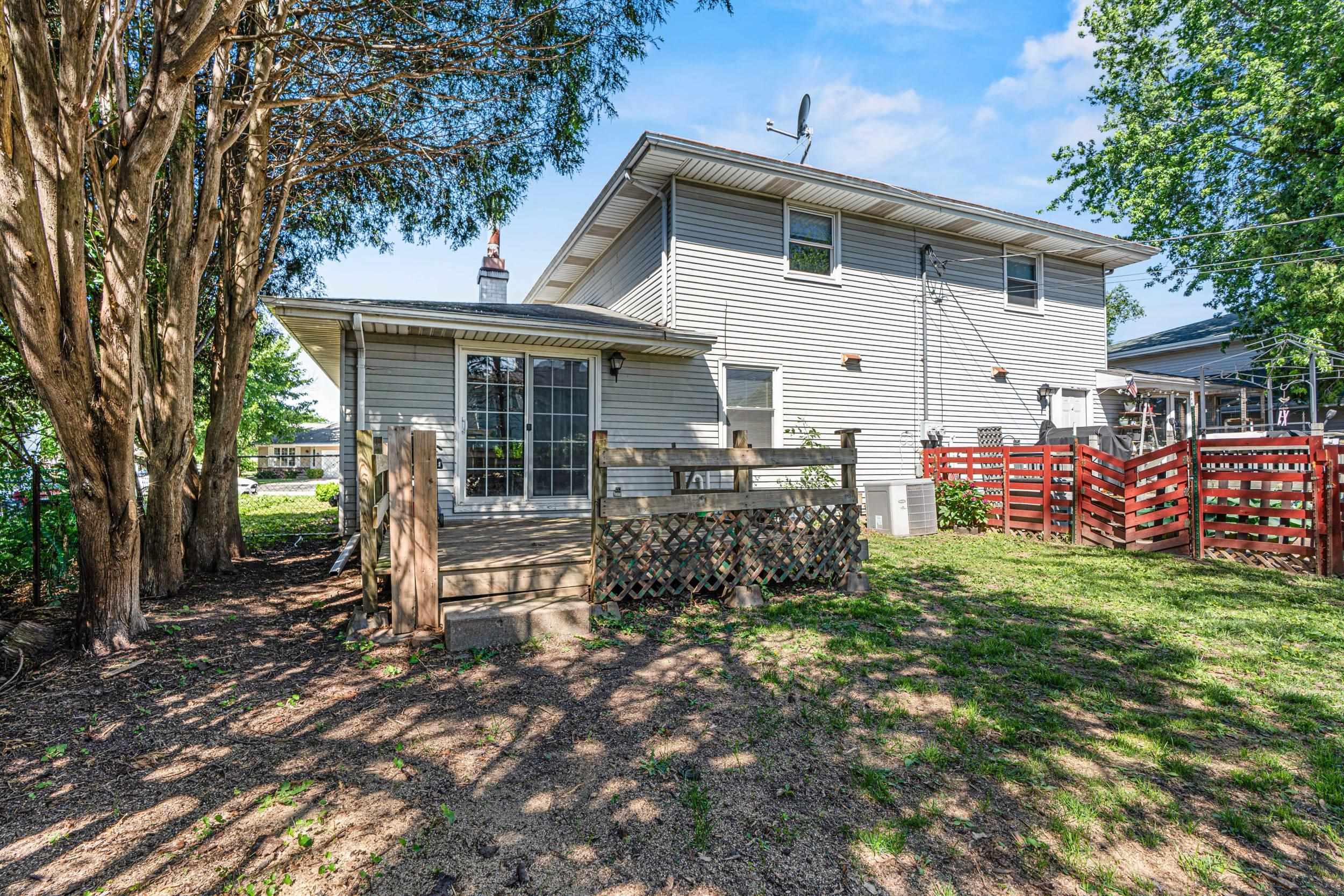 706 North Hawthorne Drive Appleton, WI 54915 - Photo 51 of 64