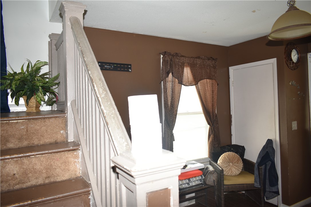36 Masseth Street Rochester, NY 14606 - Photo 5 of 14