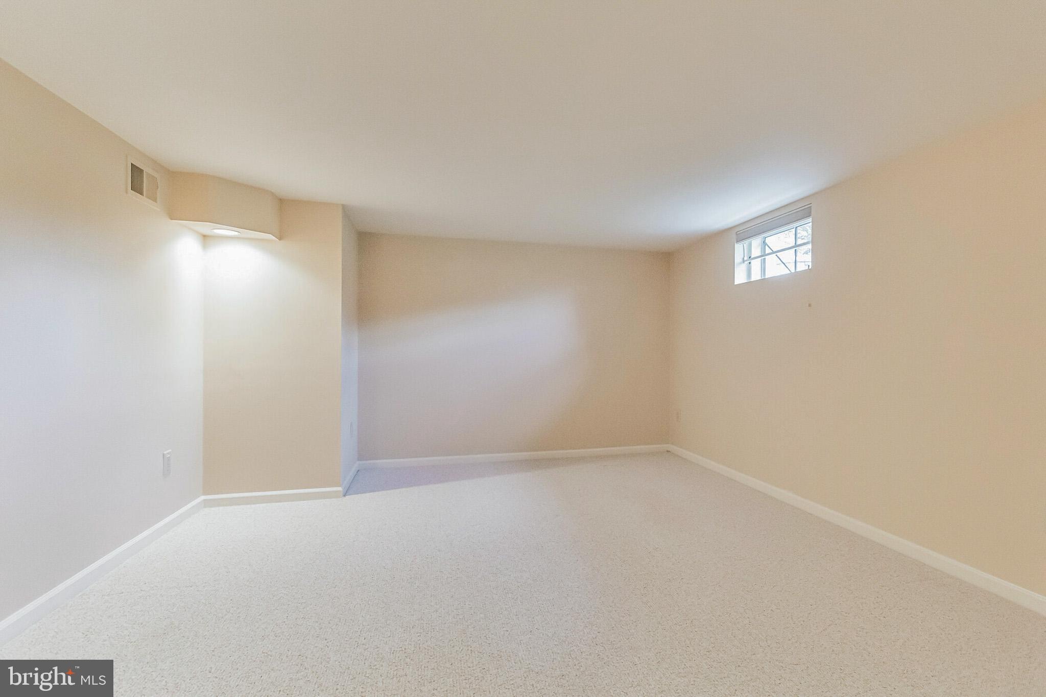 702 Commonwealth Drive Moorestown, NJ 08057 - Photo 28 of 33