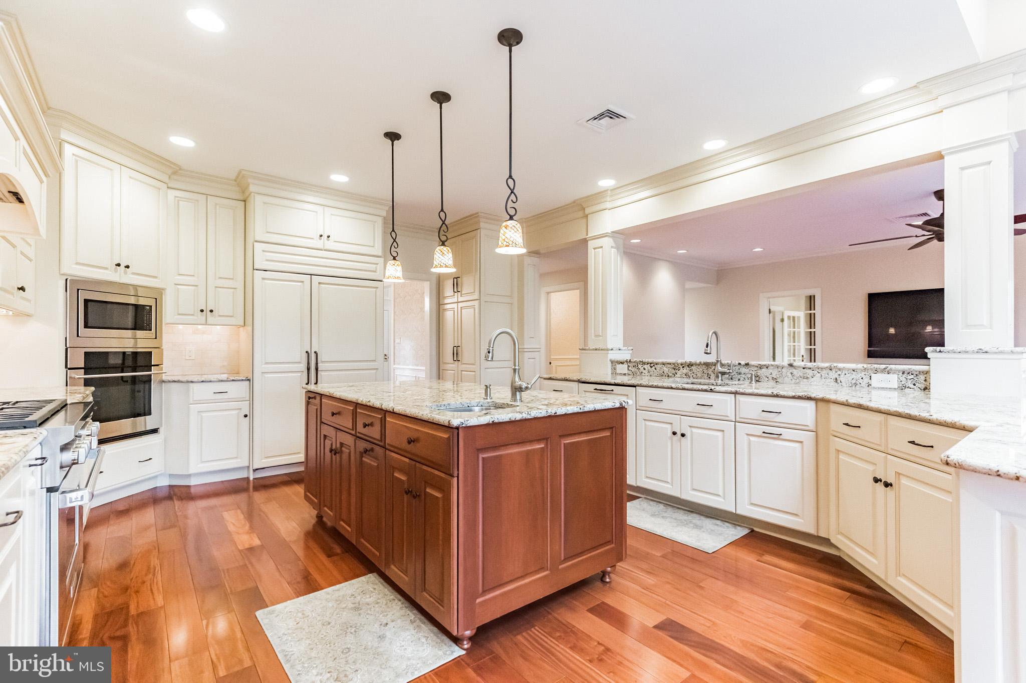 702 Commonwealth Drive Moorestown, NJ 08057 - Photo 7 of 33