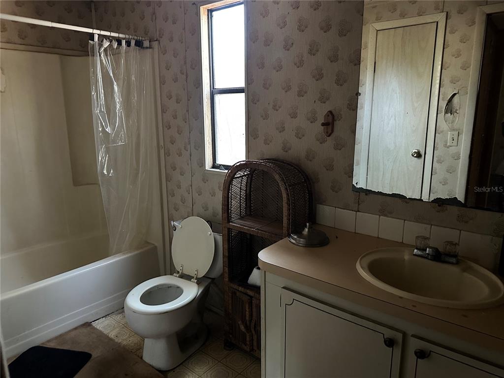 3206 Oakland Road North Lakeland, FL 33801 - Photo 7 of 15