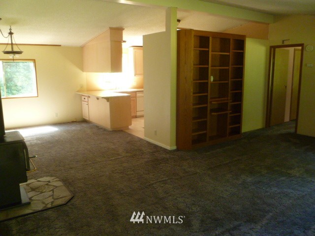 12124 Smokes Road Arlington, WA 98223 - Photo 4 of 15 Gallery Image 4