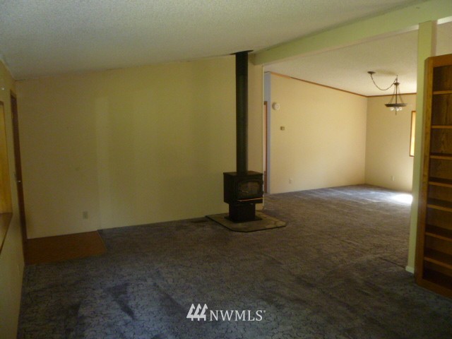 12124 Smokes Road Arlington, WA 98223 - Photo 5 of 15 Gallery Image 5