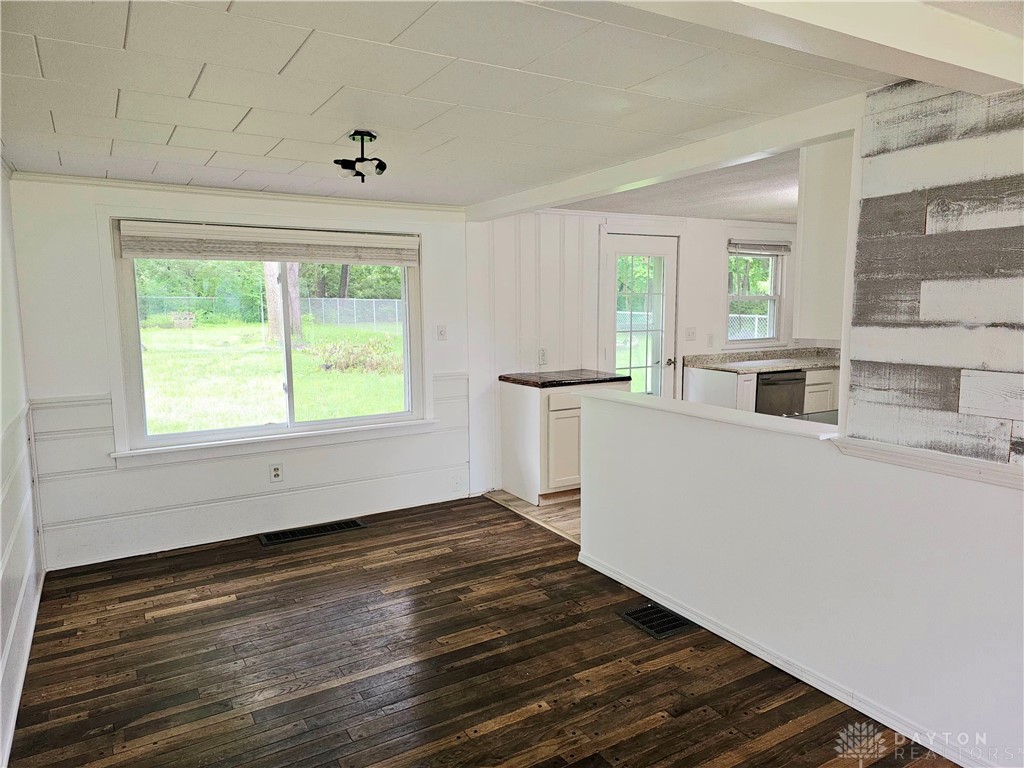 2033 Lefevre Road Troy, OH 45373 - Photo 8 of 20