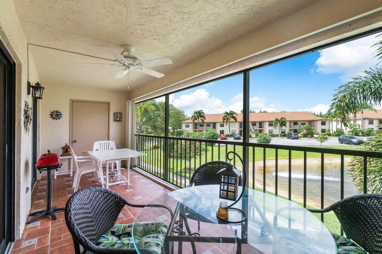 1402 Pinecrest Circle, Unit C Jupiter, FL 33458 - Photo 15 of 27 Screened Patio