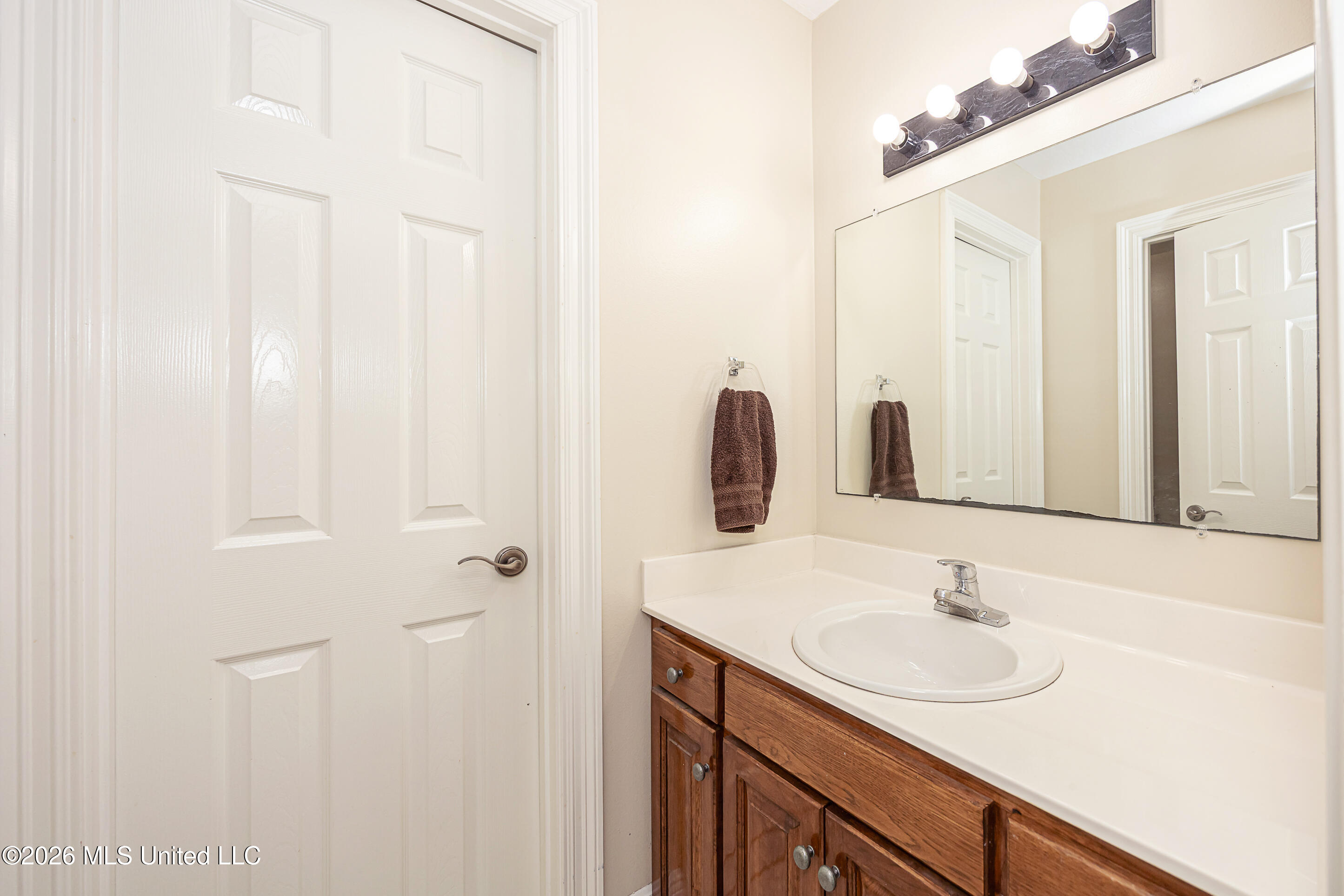 2901 Hamill Farm Road Ocean Springs, MS 39564 - Photo 63 of 136 IMG_3031