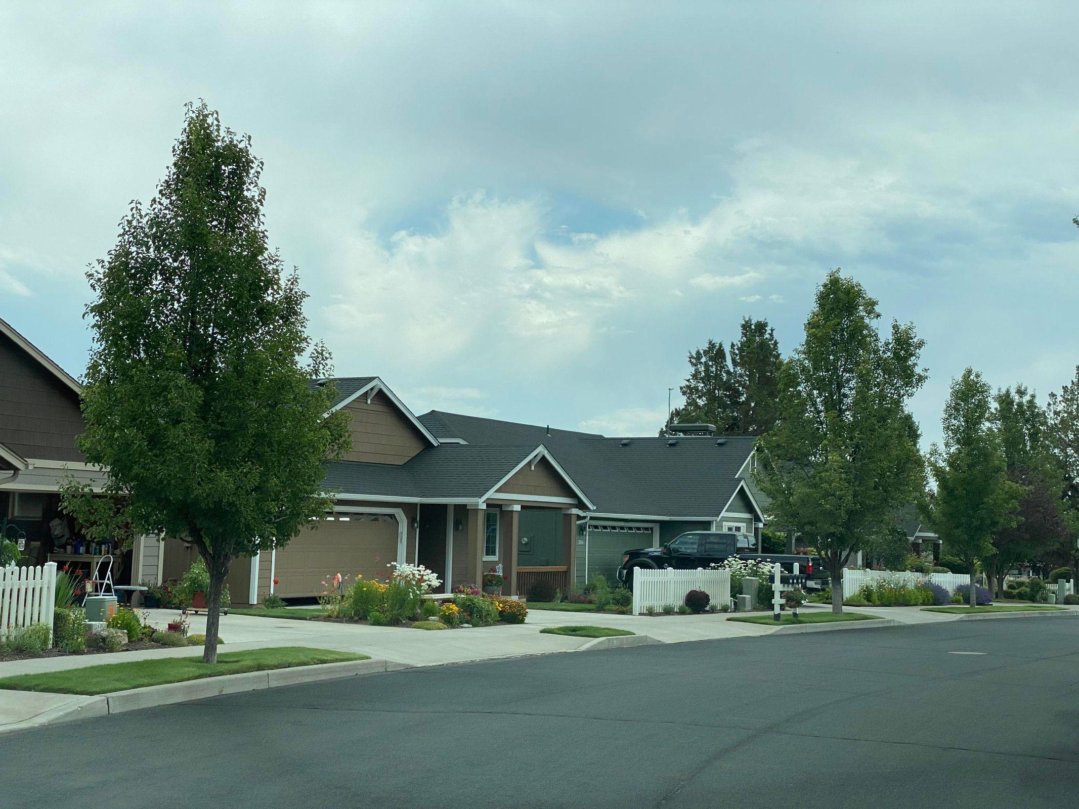 3727 Southwest 30th Street Redmond, OR 97756 - Photo 17 of 17 017