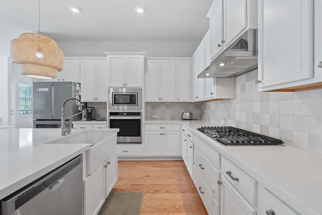 $5,200 | 104 Majestic Arroyo Way, Lakeway, TX 78738