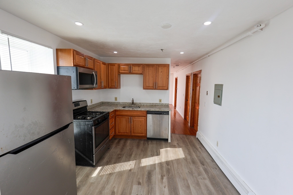 61 St James Street, Unit 5 Boston, MA 02119 - Photo 3 of 15