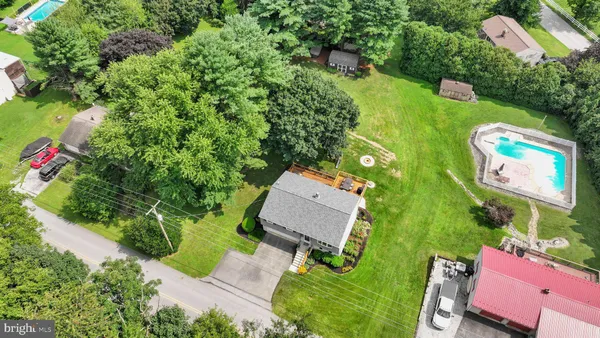 $314,900 | 1083 Canadochly Road, York, PA 17406