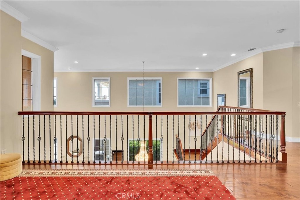 2125 Ridgeview Terrace Drive Long Beach, CA 90755 - Photo 27 of 58