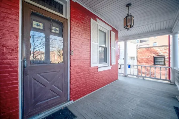 a view of an entryway