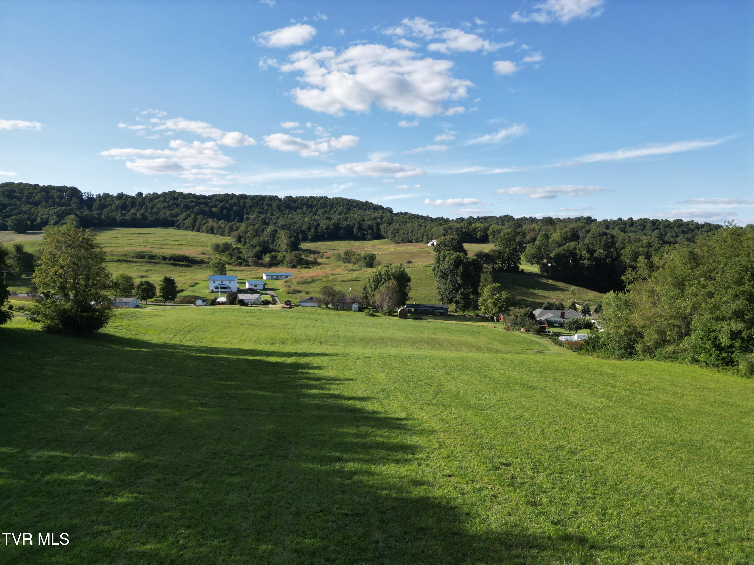 Tbd Reedy Creek Road Bristol, VA 24202 - Photo 4 of 21 DJI_0655