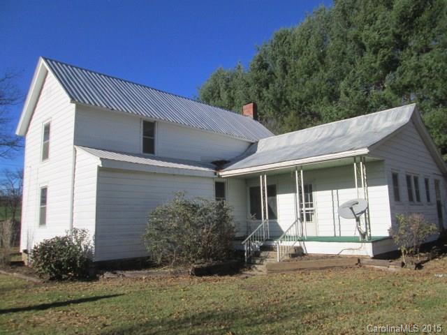 1700 Queentown Road Canton, NC 28716 - Photo 4 of 23