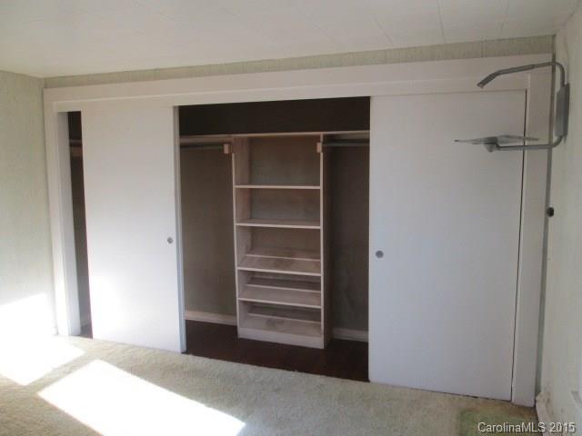 1700 Queentown Road Canton, NC 28716 - Photo 8 of 23