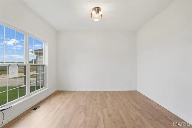 $556,589 | 35 Bluestem Court, Lake St. Louis, MO 63367