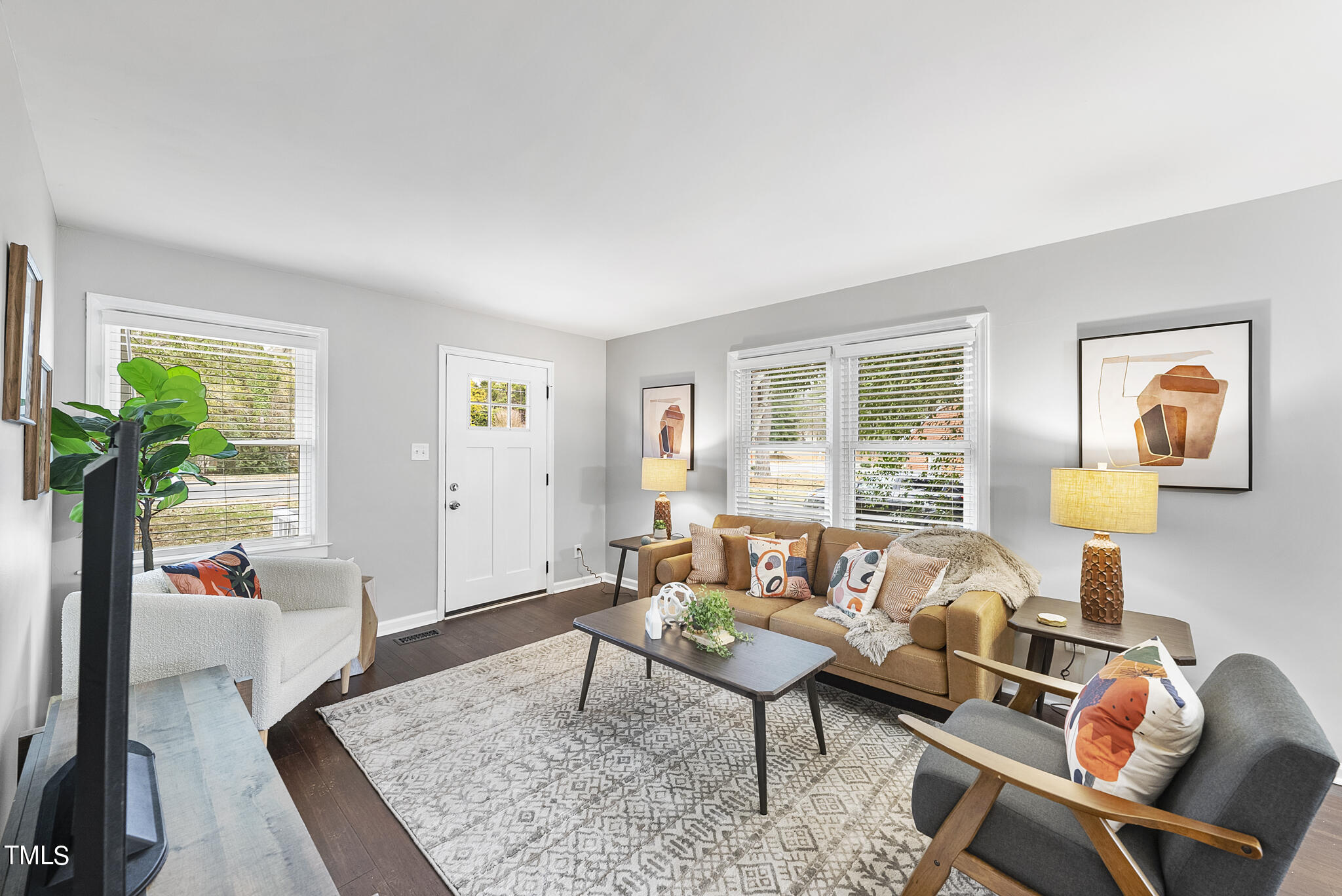 2476 Milburnie Road Raleigh, NC 27610 - Photo 9 of 25 DSC05478