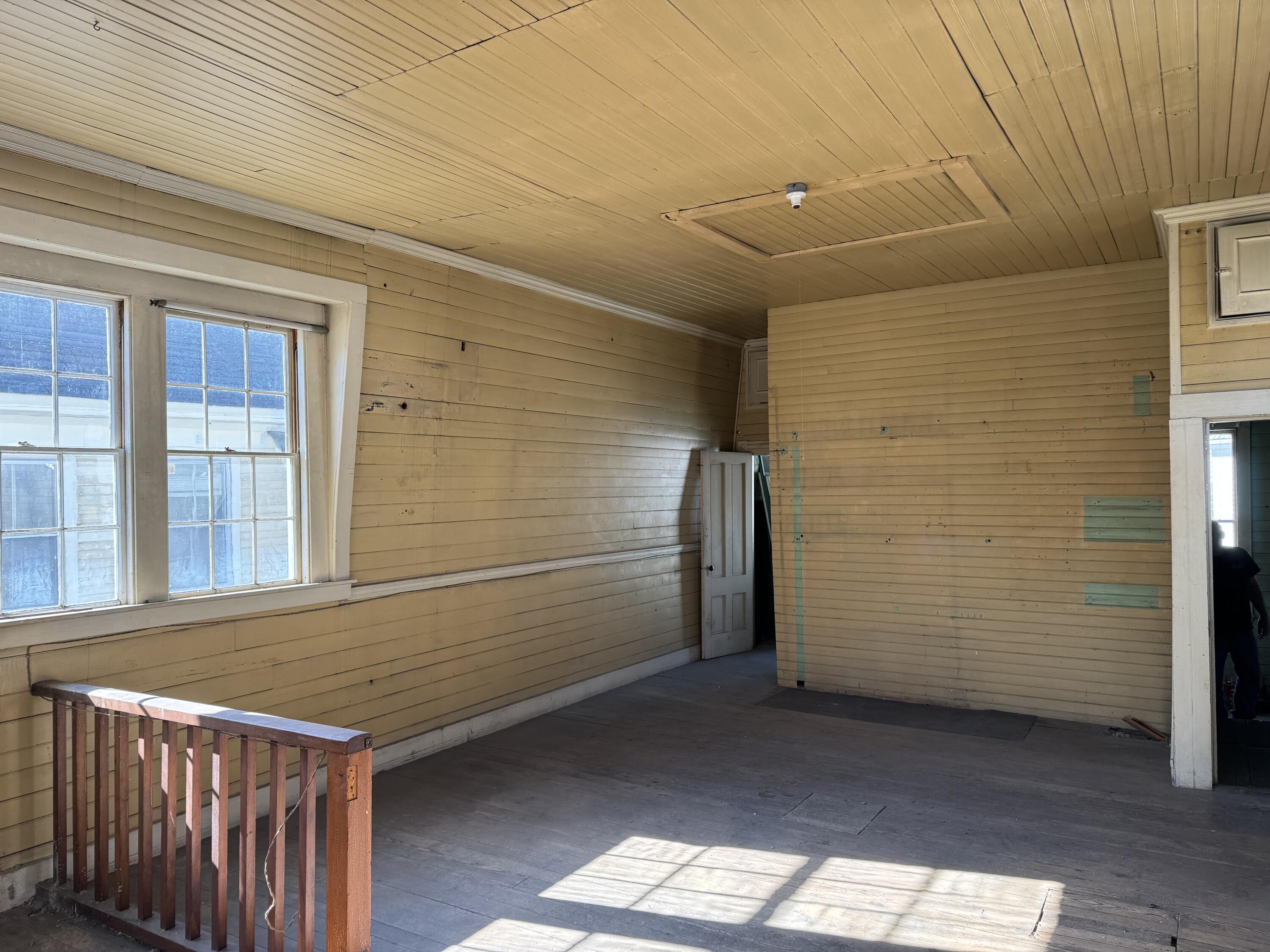 33 Main Street Cornish, ME 04020 - Photo 3 of 4 IMG_7387