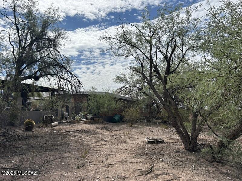 11525 East Tanque Verde Road Tucson, AZ 85749 - Photo 10 of 17 Gallery Image 10