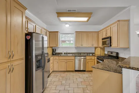 $365,000 | 220 Harbour Row Drive, Coldspring, TX 77331