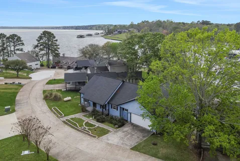 $365,000 | 220 Harbour Row Drive, Coldspring, TX 77331