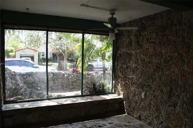 $2,400 | 1301 Milan Avenue, Unit 1, Coral Gables, FL 33134