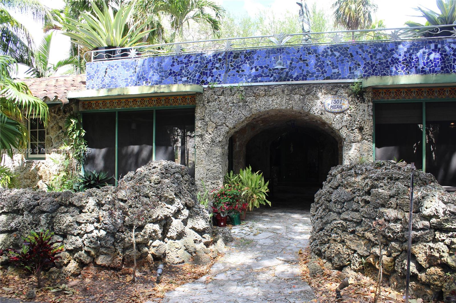 1301 Milan Avenue, Unit 1 Coral Gables, FL 33134 - Photo 6 of 36