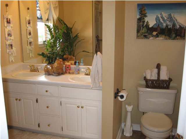 5861 Admirals Road Milton, FL 32583 - Photo 12 of 24 Master bath with double vanity
