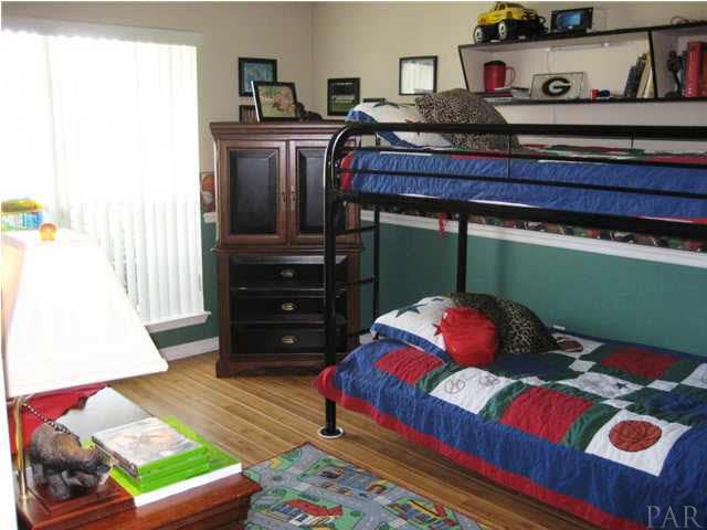 5861 Admirals Road Milton, FL 32583 - Photo 15 of 24 Additional bedroom