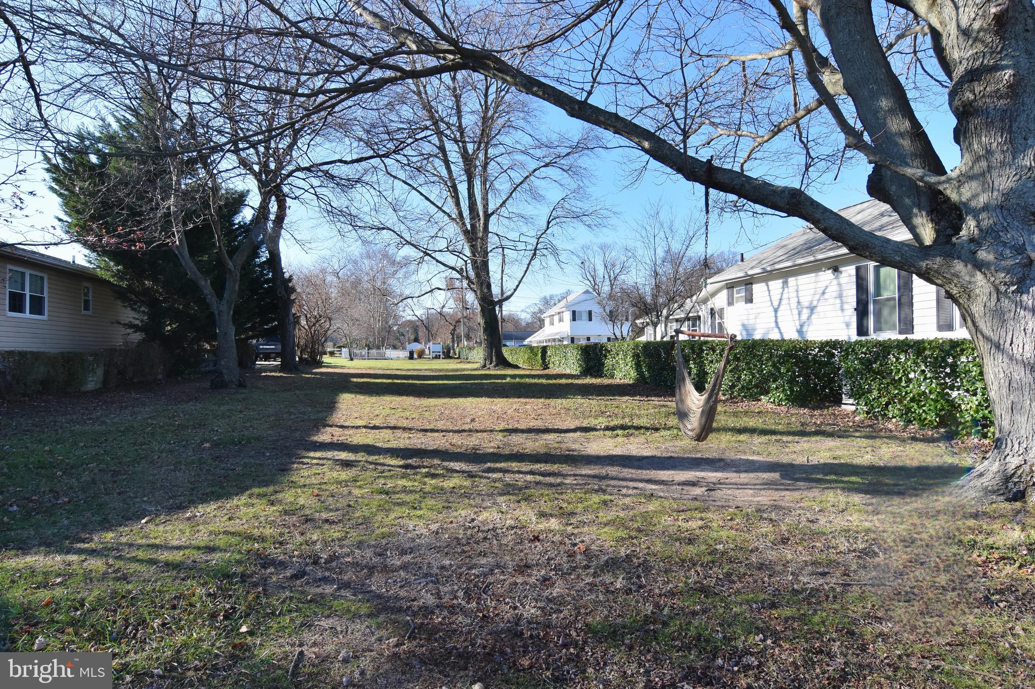 7606 Paradise Beach Road Pasadena, MD 21122 - Photo 3 of 13 Gallery Image 3