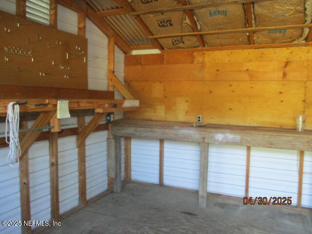 11375 Pine Loop Glen St. Mary, FL 32040 - Photo 29 of 33 a view of a garage
