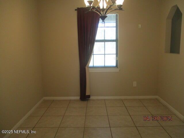 11375 Pine Loop Glen St. Mary, FL 32040 - Photo 8 of 33 a view of an empty room and window